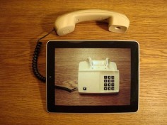 Telefonia VoIP w firmie – sposób na komfort i oszczędności